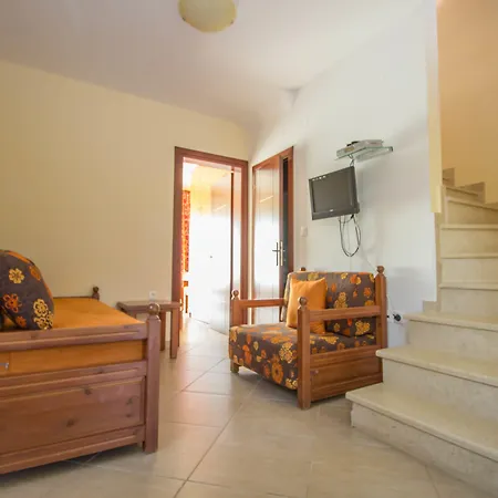 Parea Апартаменты