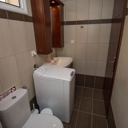Parea Apartment *